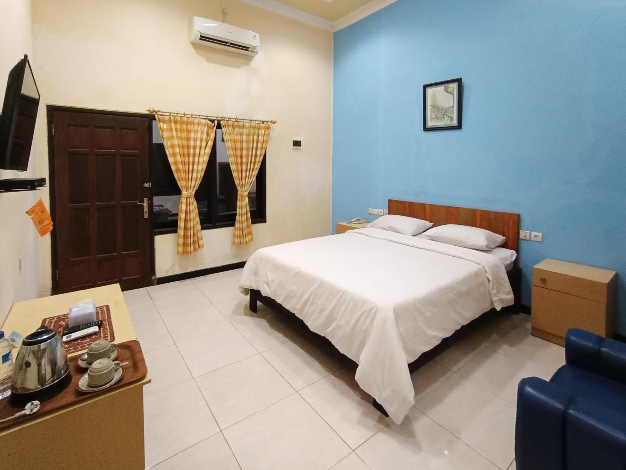 Gita Puri Redpartner Blitar Hotell Eksteriør bilde